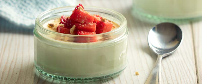 Vaniljpannacotta med hallon